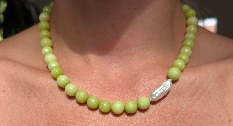 The Serpentine Pearl